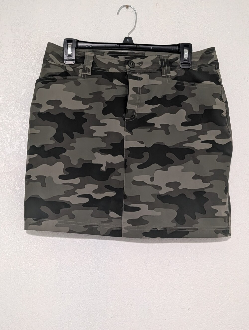 Eddie Bauer Green Camo Mini Skirt